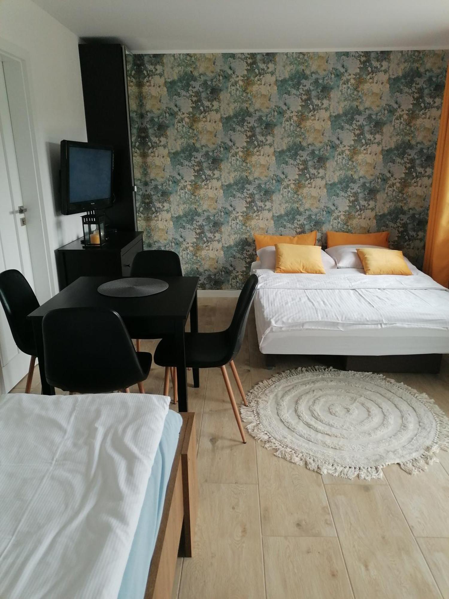 Apartament U Przewodnika Sudeckiego ดุสนิกิ สดรอย ภายนอก รูปภาพ